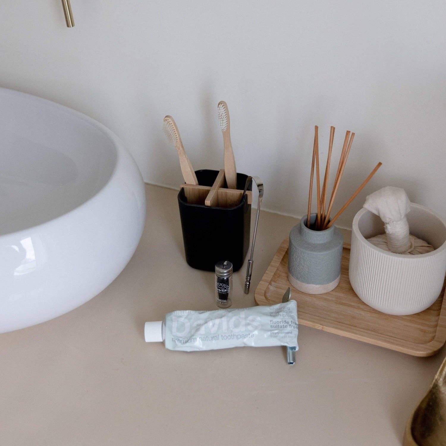 Vegan Bamboo Charcoal Floss by ZWS Essentials