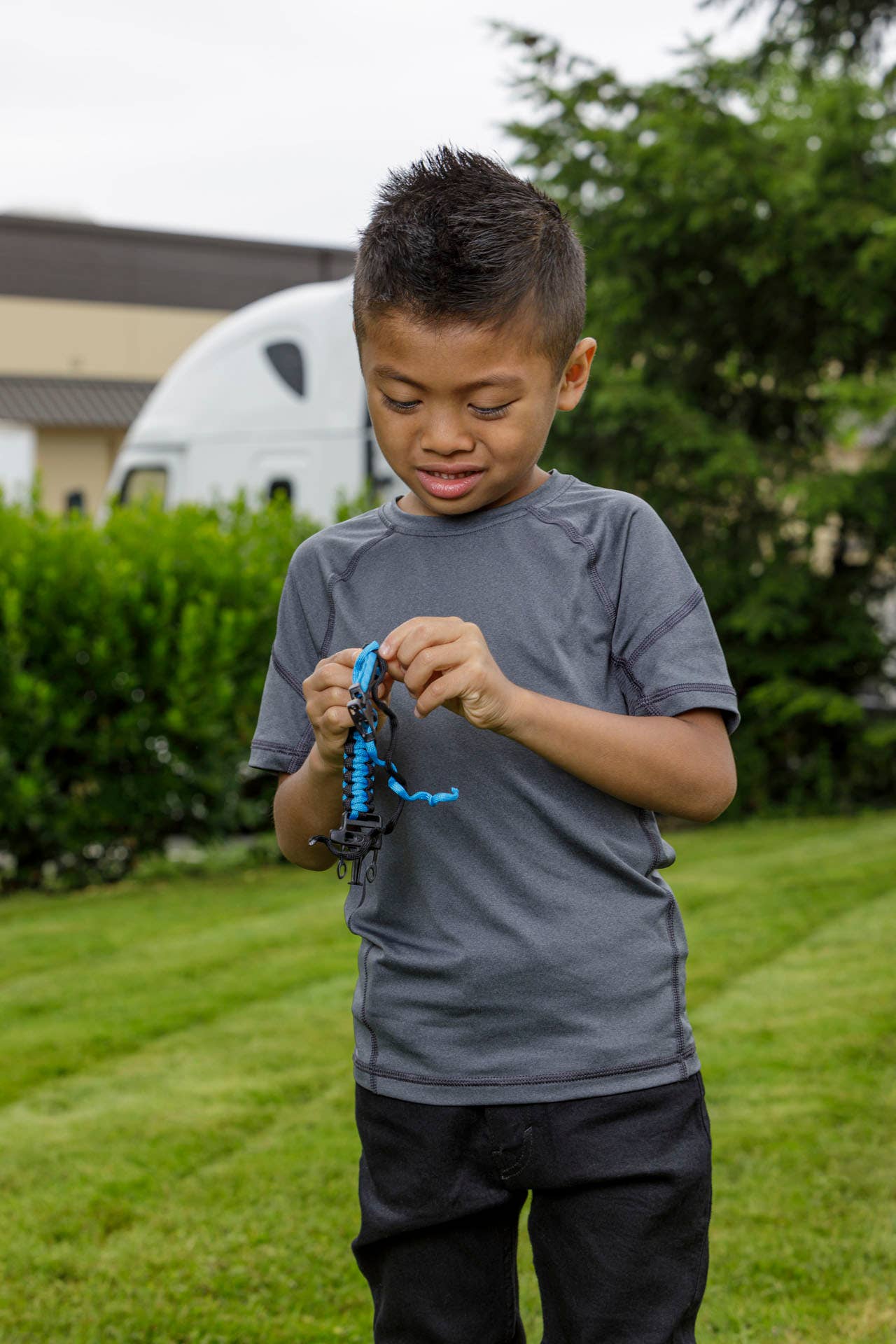 Outdoor Discovery Survival Bracelet With Whistle by Toysmith 1ct